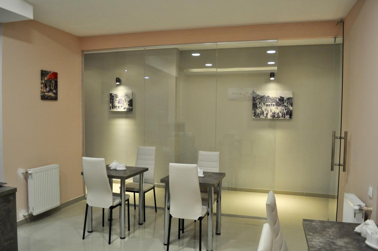 Tiflis Avlabari Hotel Екстер'єр фото
