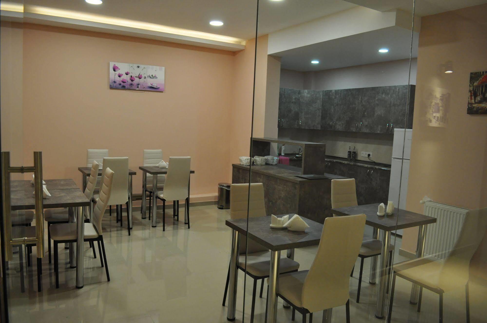 Tiflis Avlabari Hotel Екстер'єр фото