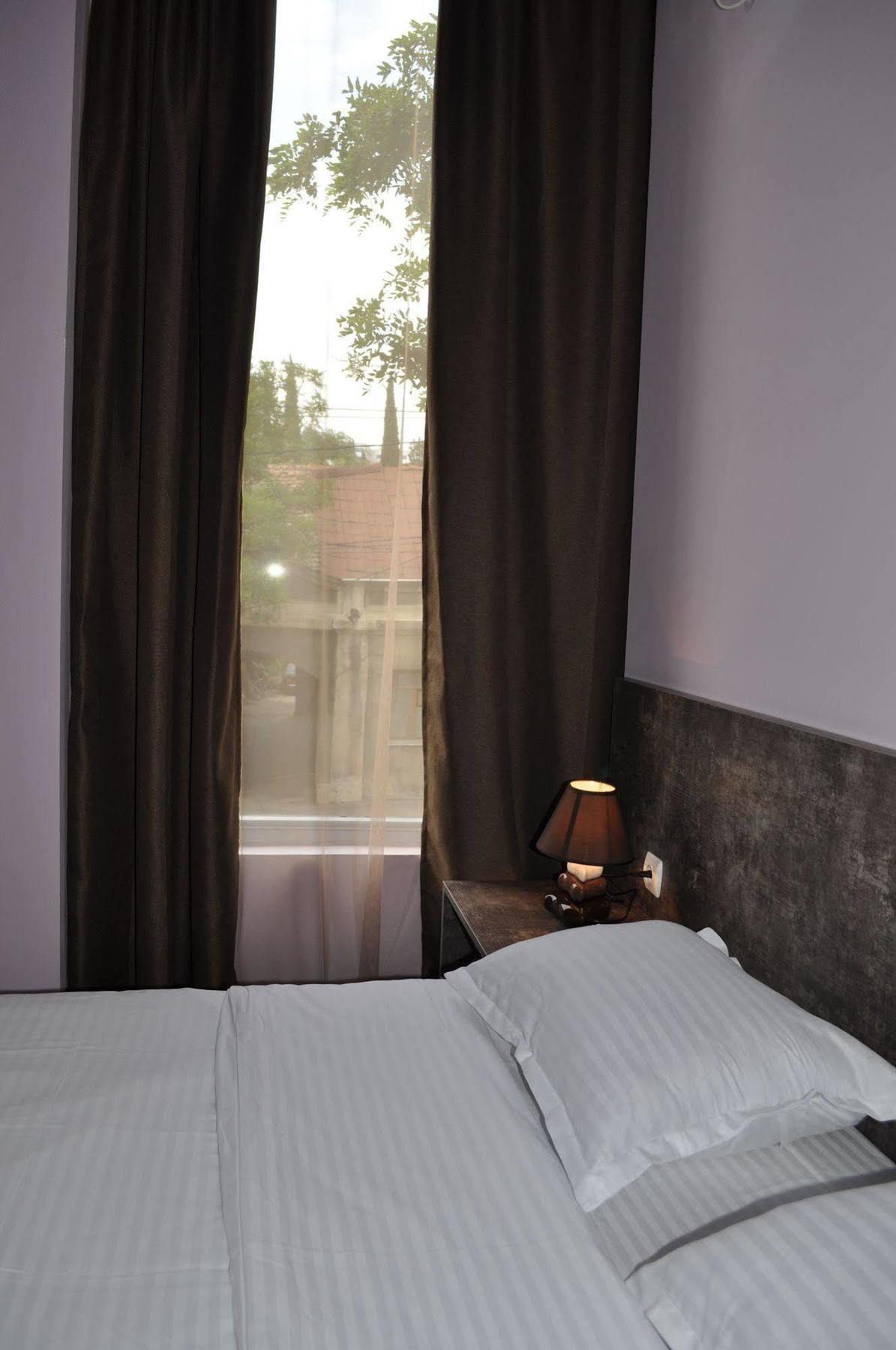 Tiflis Avlabari Hotel Екстер'єр фото