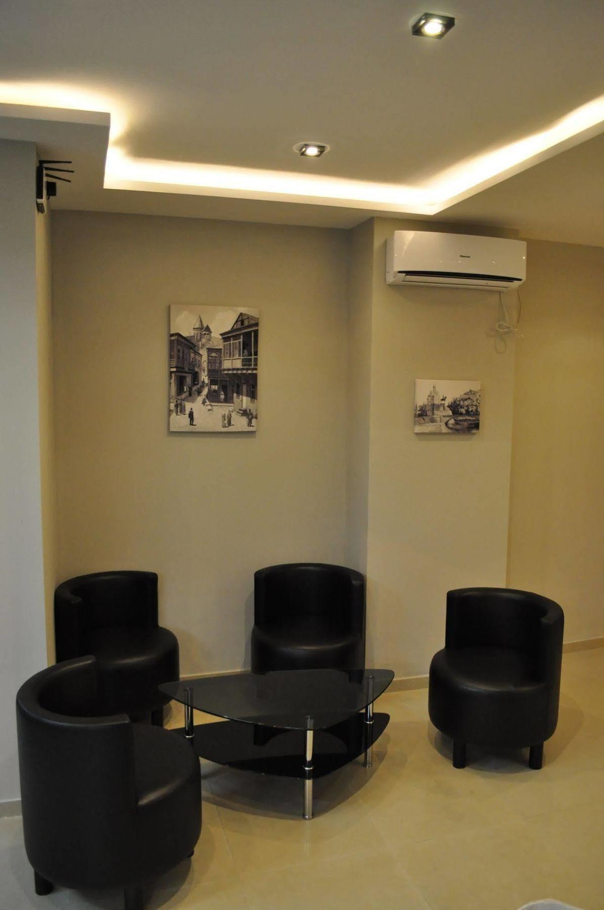 Tiflis Avlabari Hotel Екстер'єр фото