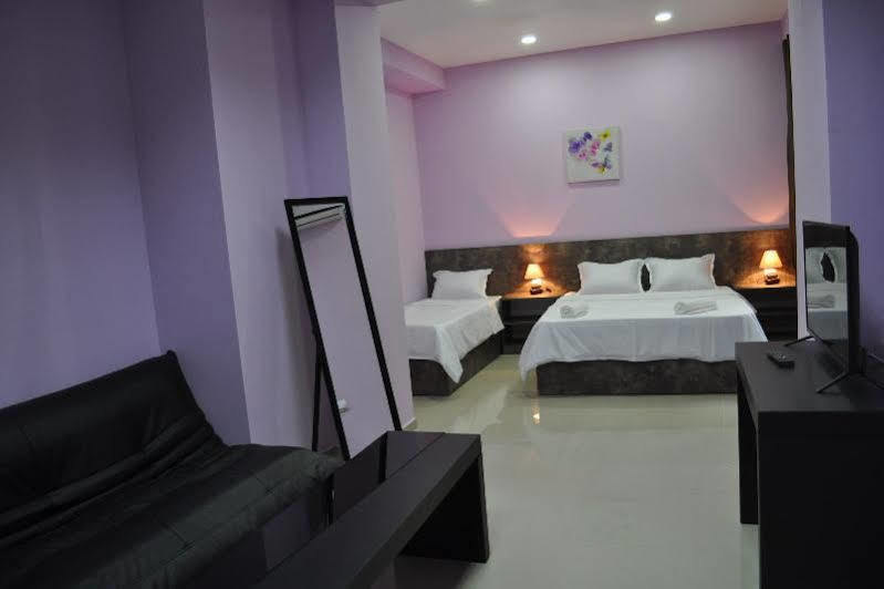 Tiflis Avlabari Hotel Екстер'єр фото